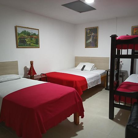 Hotel Mirador Plaza 佩雷拉 外观 照片