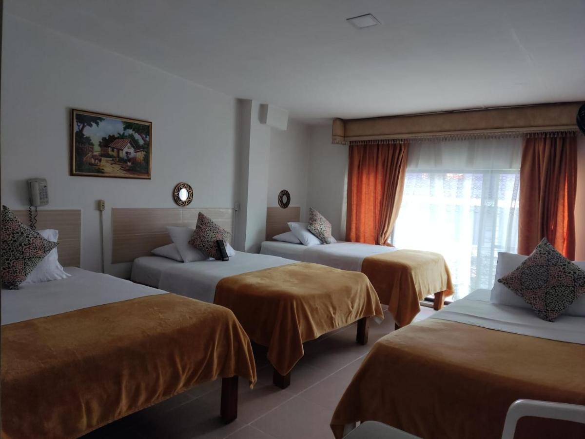 Hotel Mirador Plaza 佩雷拉 外观 照片