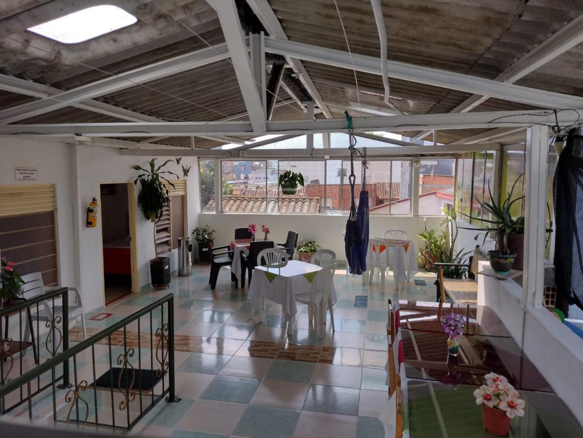 Hotel Mirador Plaza 佩雷拉 外观 照片