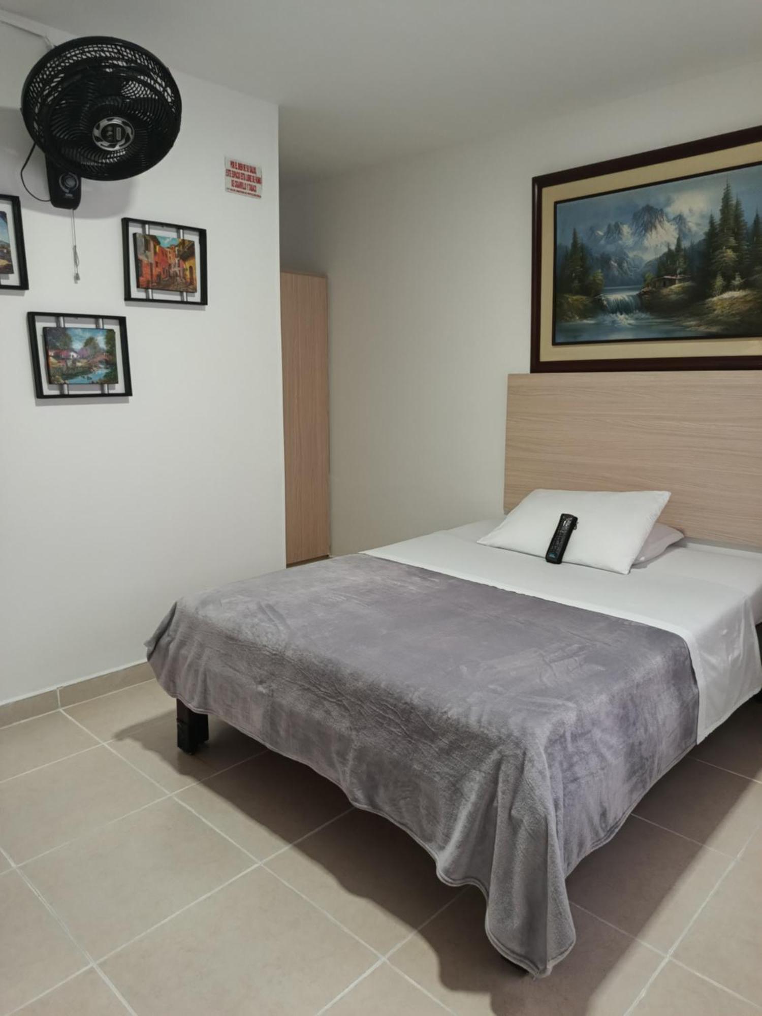 Hotel Mirador Plaza 佩雷拉 外观 照片